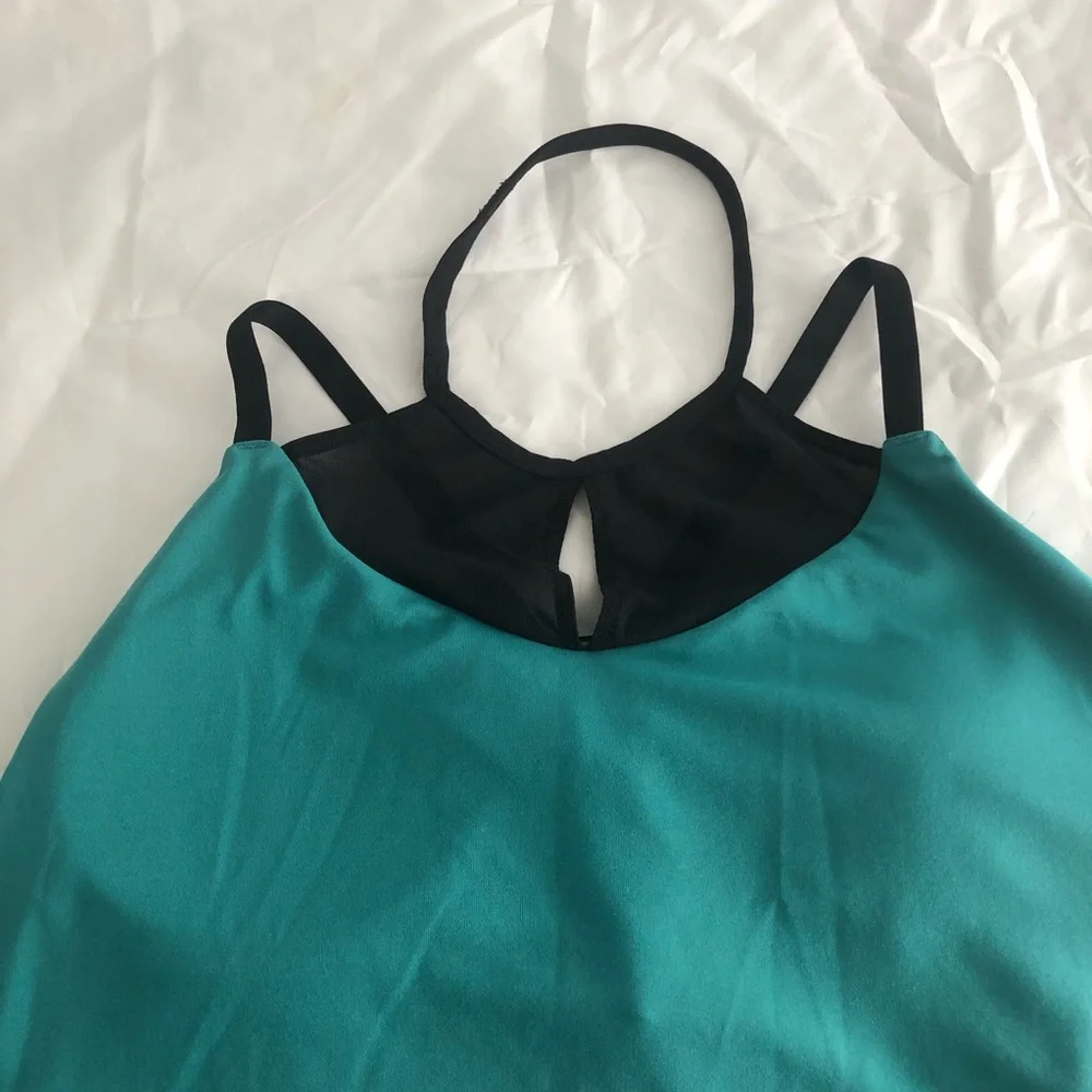 Fabletics  Acadia Tank top by Demi Lovato M - Picture 7 of 13